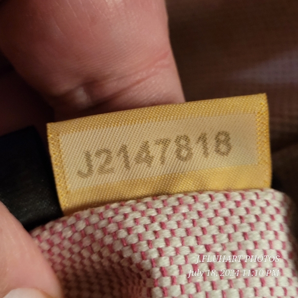 DOONEY AND BOURKE CROCODILE EMBOSSED LEATHER SHOULDER BAG RECENT DISCONTINUED - Picture 7 of 16